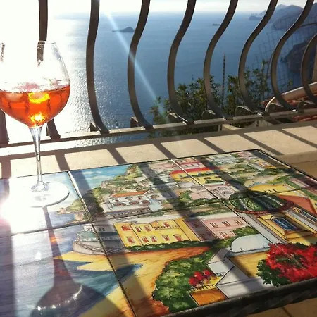 Nyaraló Anna Positano